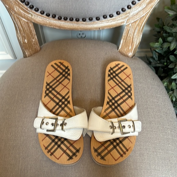 Burberry clogs - Picture 3 of 12